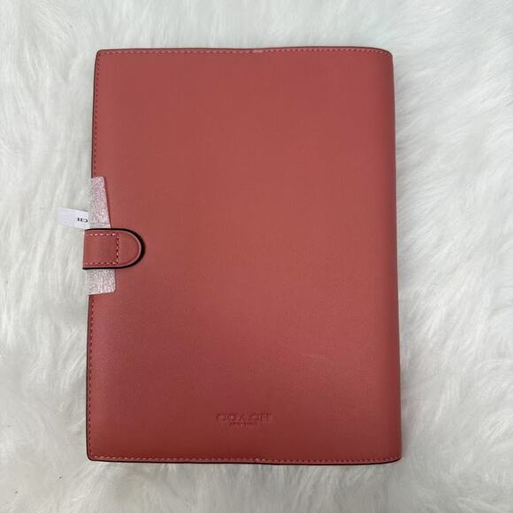 Coach Notebook In Glovetanned Leather In Pink NWT - Picture 5 of 5